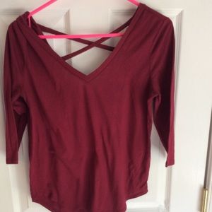 American Eagle V-neck Soft Top. Small